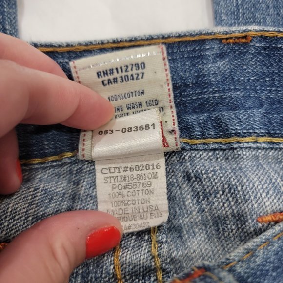 True‎ Religion 3 Fly Button Down Logan Jeans Row 30, Seat 33 Women - Picture 5 of 11